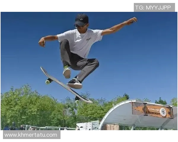 深圳滑板队的速度之旅：探索滑板运动的极限与魅力