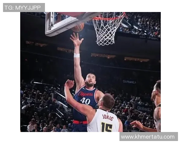 太阳击败快船，祖巴茨+2崭露头角，篮板劣势令人担忧