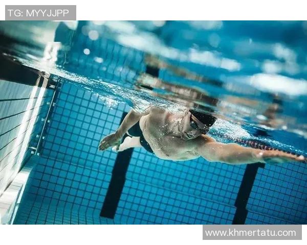 掌握基础游泳技巧，提升水性与体能的全面指南