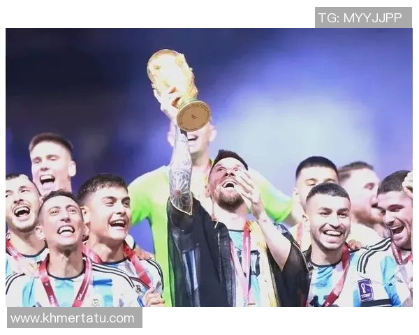 梅西领衔阿根廷勇夺世界杯冠军之路:传奇球员的荣耀与挑战 梅西领衔阿根廷勇夺世界杯冠军之路:传奇球员的荣耀与挑战